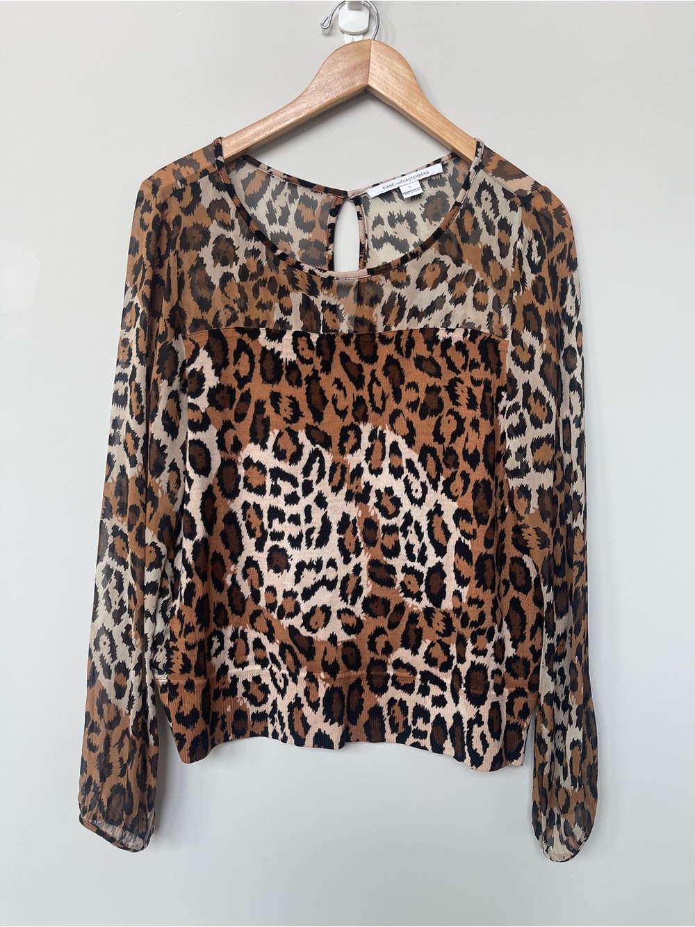 Diane Von Furstenberg | Cheetah Printed Wool Silk Lightweight Blouse Sheer Arms